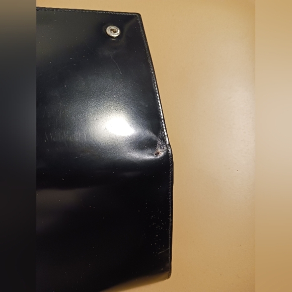 Prada Black patent leather wallet, checkbook - Picture 16 of 16